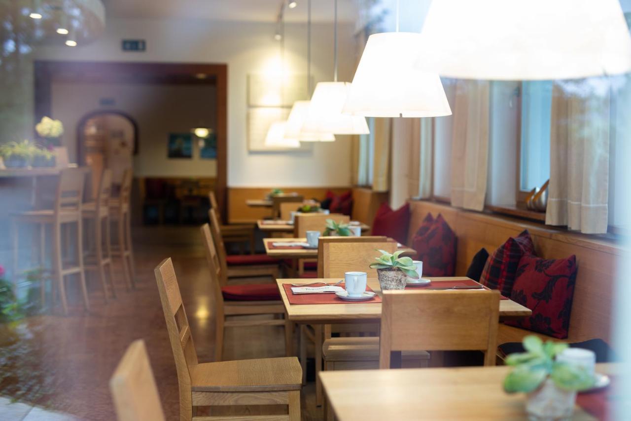 Hotel Garni Kranzbichlhof Durrnberg ภายนอก รูปภาพ