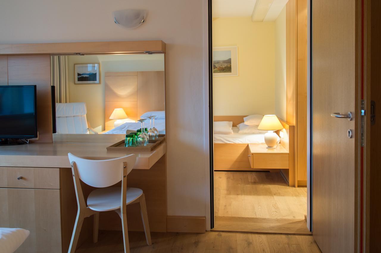Hotel Garni Kranzbichlhof Durrnberg ภายนอก รูปภาพ